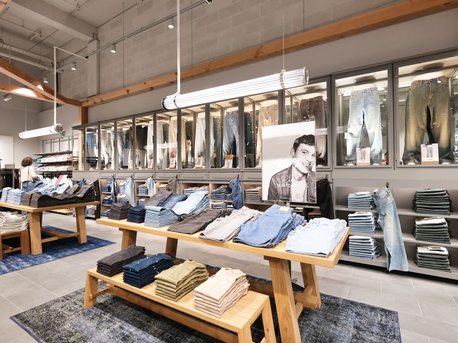 Jack & Jones Photo 2